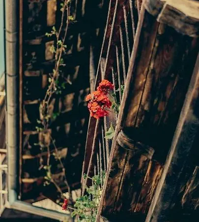 Gurko 7 Heritage House - Old Town, Private Parking Veliko Tŭrnovo