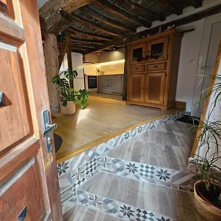 Casa de hóspedes Gurko 7 Heritage House - Old Town, Private Parking 4*