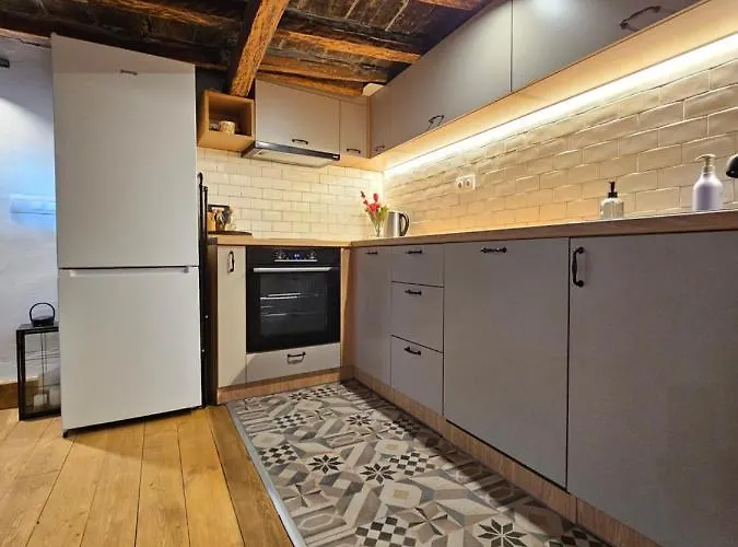 Gurko 7, 2br, Center, Free Parking Guest house